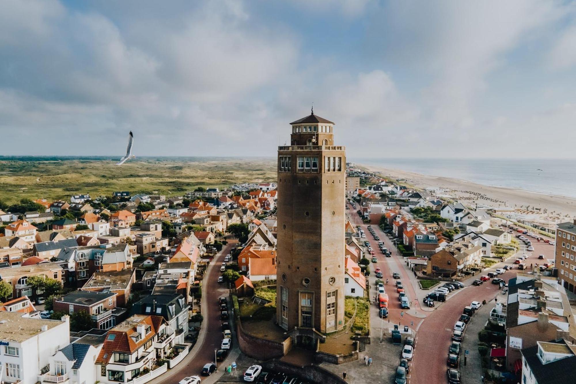 Studio Tara At The Beach With Private Parking Zandvoort Exterior foto